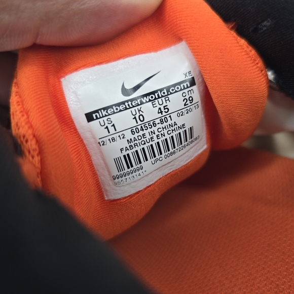 Nike Shoe Men 11 Vomero 8 Running Sneakers 604556-801 Orange White - Picture 3 of 9